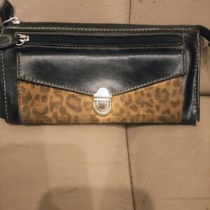 Tommy Hilfiger wallet